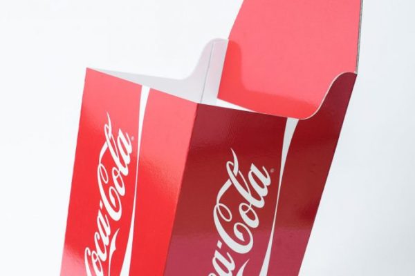 Coca-cola-sampling-trolley-getranke3-687x1030